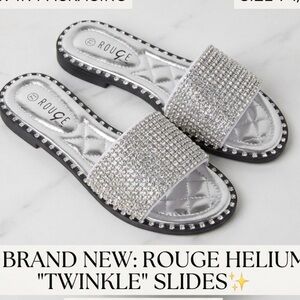 NWT Fancy Bling RhinestoneSilver Slides for Rouge Helium New never worn Sz 8.5
